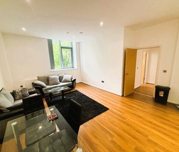 Corporation Street, City Centre - Photo 1