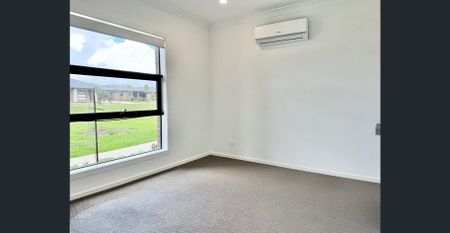 Modern Family Home for Lease – 21 Munoz Walk, Wyndham Vale - Photo 5