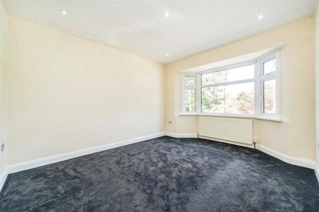 Milborough Crescent, Hither Green, SE12 - Photo 3