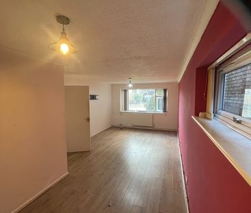 2 Bed Flat, Victoria Road, B27 - Photo 2