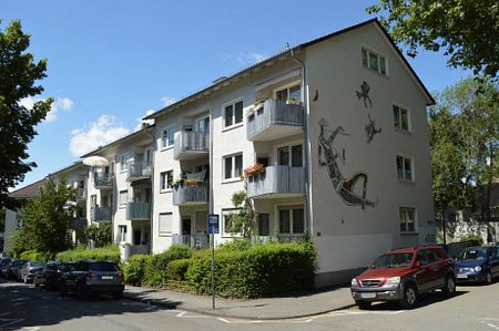 **VERMIETET** Charmante Dachgeschosswohnung in angenehmer Stadtlage – direkt an der Stadtmauer - Photo 2