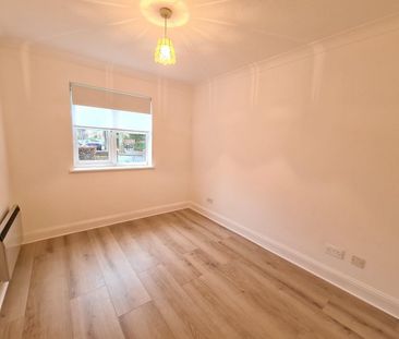 Overton Road, South Sutton, Surrey, SM2 6RB - Photo 4