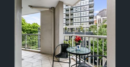 Surry Hills Hideaway: Convenient city living - Photo 5