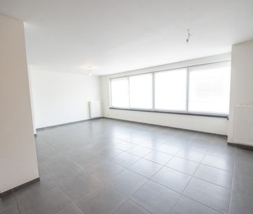 Modern appartement met garage te Waregem - Foto 2