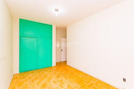Apartamento com 3 quartos e 145m² para alugar em Rio Branco, Porto Alegre. - Foto 3
