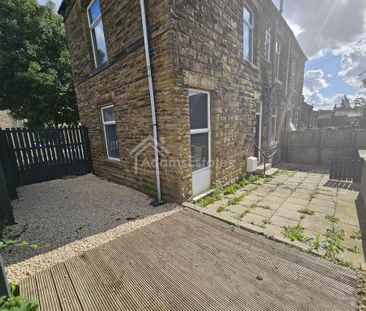 3 bedroom semi-detached house to rent - Photo 5