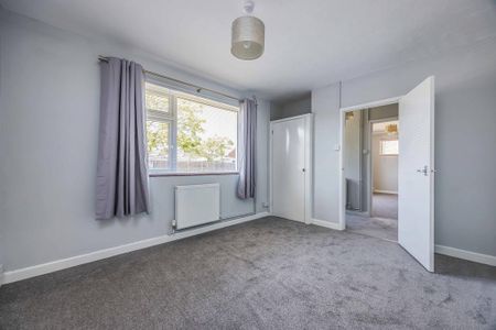 3 bedroom bungalow to rent - Photo 5