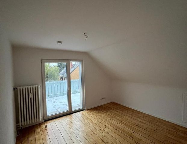 4,5 Zimmer, großer Balkon, ruhige Lage - Photo 1