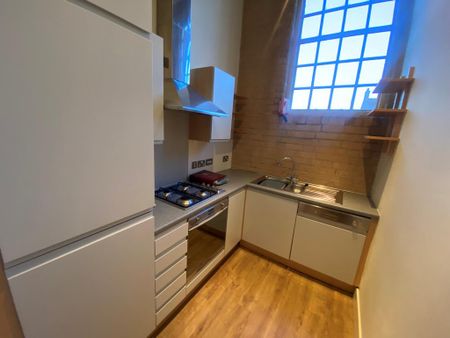 2 bedroom apartment to rent - Photo 4