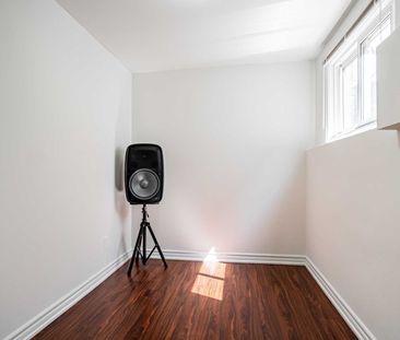 For Lease - 686 Limeridge Road, Hamilton, Ontario - Photo 1