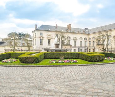 location Appartement F2 DE m² À ST GERMAIN EN LAYE - Photo 1