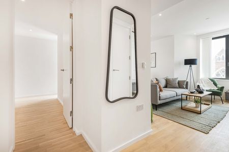 2 Bed Flat, Gravity Royal Heights, RG1 - Photo 2