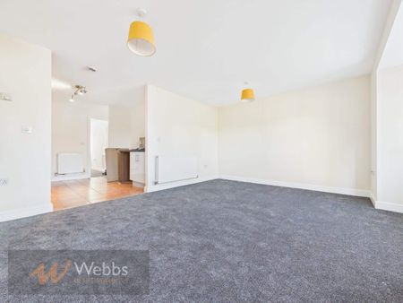 Hednesford Road, Norton Canes, Cannock - Photo 2