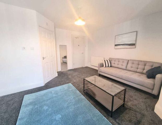 Claughton Road Room 6 (Double) - Photo 1