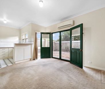 1/298 Cross Road, - Photo 2