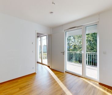 Ihr neues Zuhause: Moderne 2-Zimmer-Wohnung mit Balkon und Komfort. - Photo 1