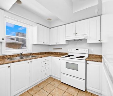For Lease - 327 Spruce Street Unit# A, Waterloo, Ontario - Photo 5