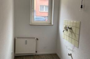 **STADTNAH WOHNEN!Renovierte Einzimmerwohnung im Souterrain, Schützenstr.** - Foto 3