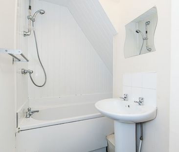 Welton Grove, Hyde Park, Leeds - Photo 4