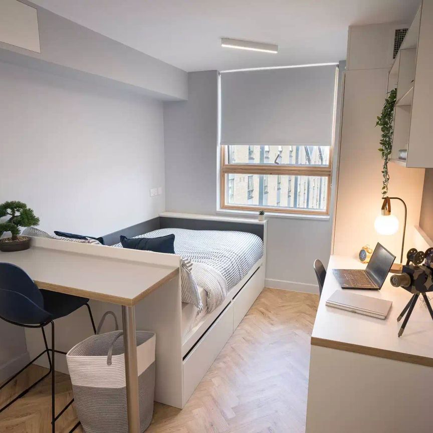 Classic Studio - Photo 1