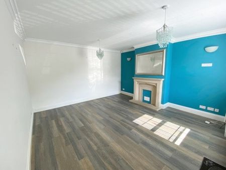 Station Road, Parkgate - Photo 3