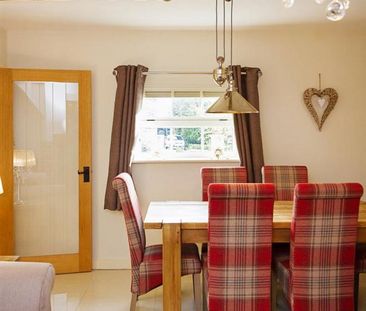 3 bedroom parking to rent - Photo 6