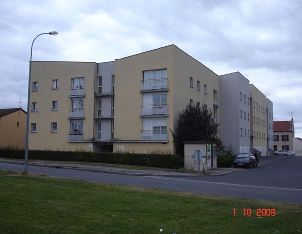 Appartement T3 – VICHY proche Lycée Albert Londres / face Aldi - Photo 1