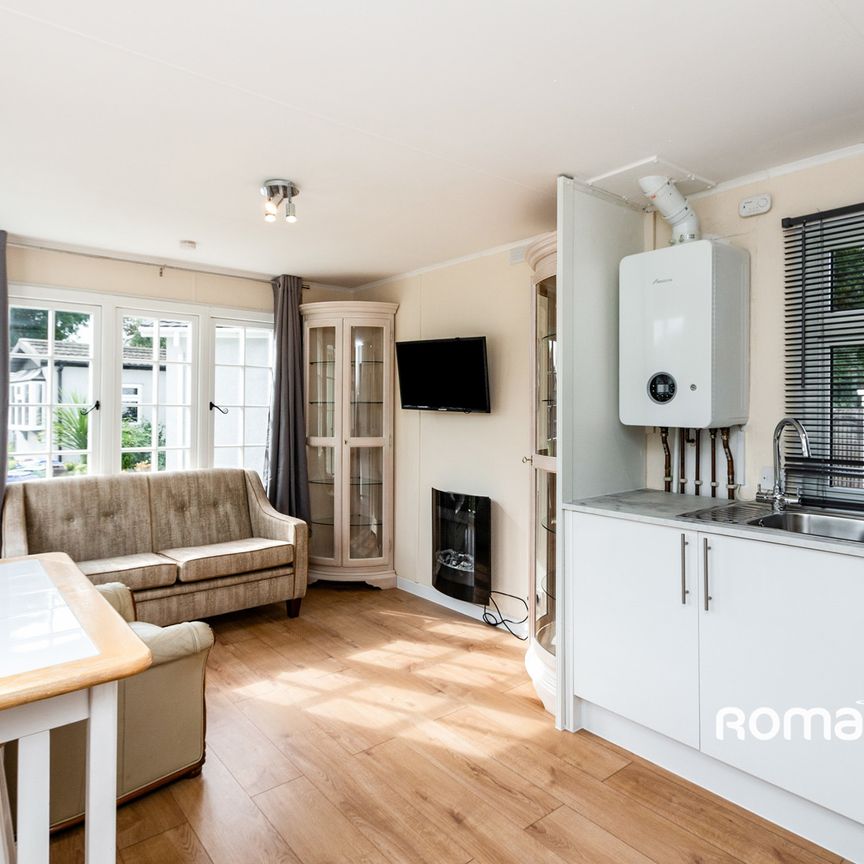 1 bedroom property to rent - Photo 1