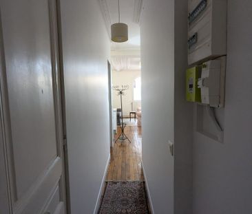 COMMERCE - 2p meublé 51 m² rue Quinault - Photo 5