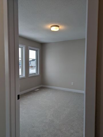 For Lease - 607 Terrier Circle, Stittsville - Munster - Richmond, Ontario - Photo 3