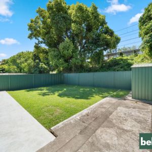 Family Home in a perfect location! - Photo 3