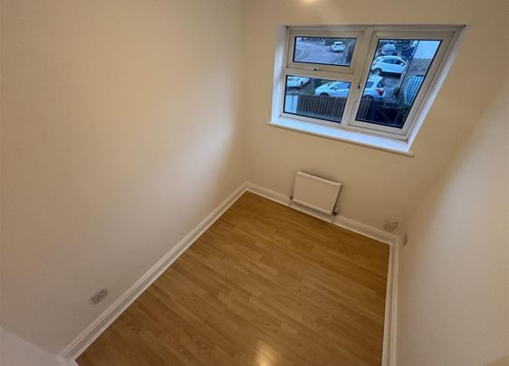 Rotherham Road Whitmore Park Coventry - Photo 1