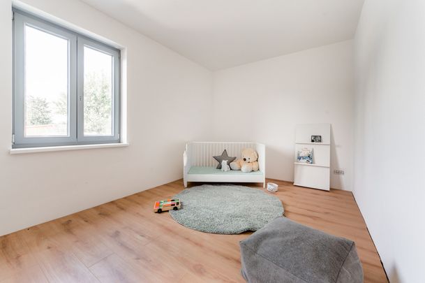 MIETEN oder KAUFEN? Bezugsfertige DHH an der Dresdner Heide mit 175 qm Wohnfläche! - Photo 1