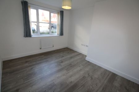 Centenary Way, Chorley House Centenary Way, RH16 - Photo 2