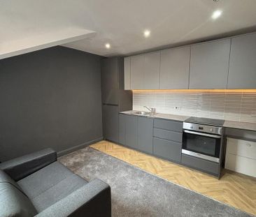 2 bedroom flat to rent - Photo 5