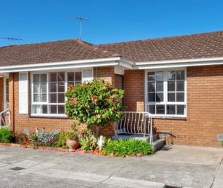 Location and Lifestyle Perfection - Photo 3