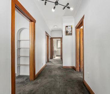 Charming 3BR Home in West End - Photo 1