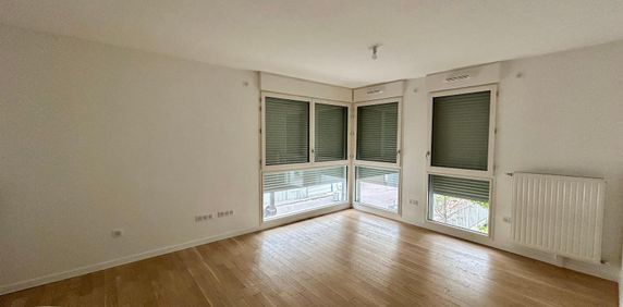 Location Appartement 2 pièces 43m² RUEIL MALMAISON 92500 - Photo 2