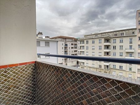 T3 – 52 m2 – BALCON – CAVE – 69003 LYON – Réf. 2497 - Photo 2