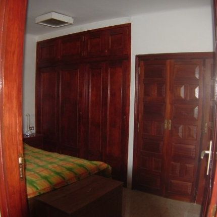 Se alquila coqueto apartamento con jardines tropicales y piscina climatizada - Photo 4