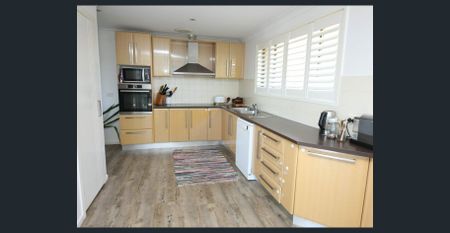 Looking for a beach house? - Photo 3