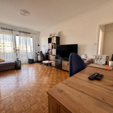 IDEAL SITUATION WITH BALCONY AND OPEN VIEW - Photo 4