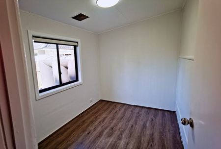 13 Iona Street Blacktown - Photo 4