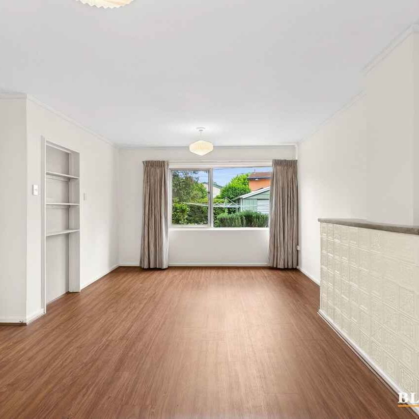 Whimsical 2-Bedroom + Study Home in Prime Braddon Location - Photo 1