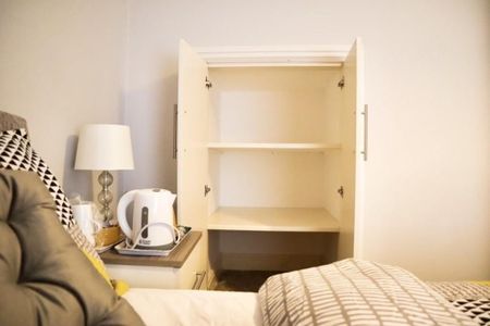 1 bedroom end of terrace house to rent - Photo 2