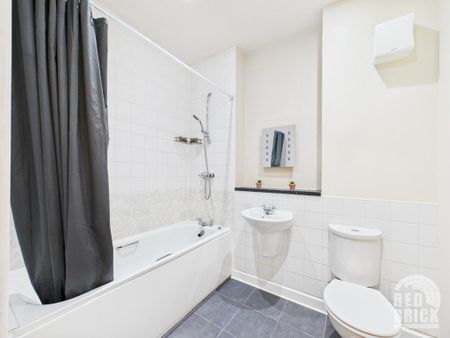 2 bedroom apartment to rent - Photo 5