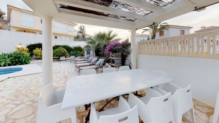 Casa o chalet de alquiler en Oriola, 8, Pueblo Acantilado - Lanuza - Photo 4