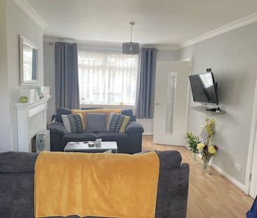 Tyler’s Acre Avenue, Corstorphine, Edinburgh, EH12 - Photo 3