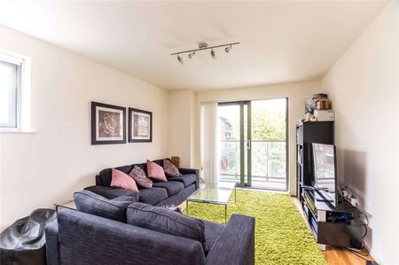 A spacious two bedroom apartment in this modern development overlooking Crowder Street. - Photo 2