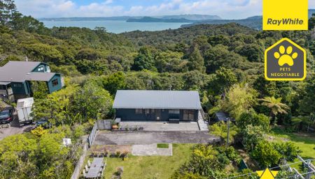 Elevated Coastal Living with Panoramic Harbour Views - Photo 5